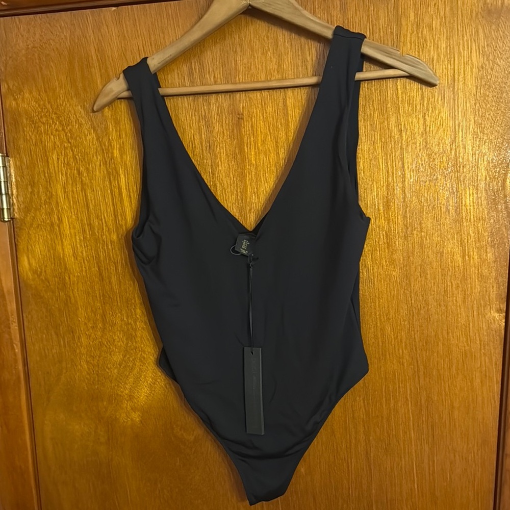House of Harlow 1960 Black Bodysuit Size Large